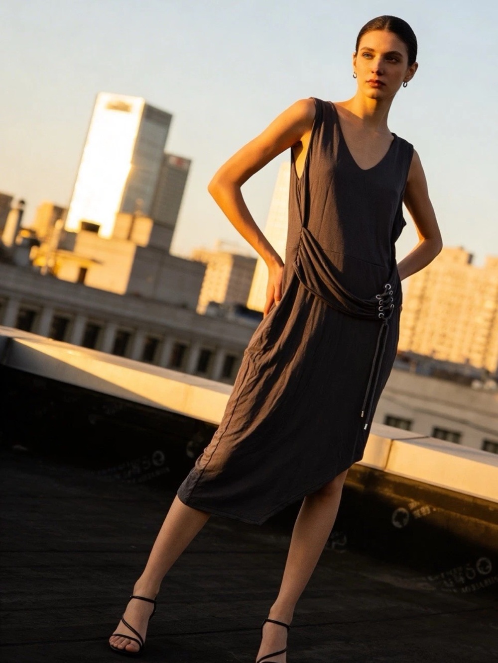 ELOQUII Black Asymmetric Dress Sleeveless V-Neck Grommet Drawstring Plus 16